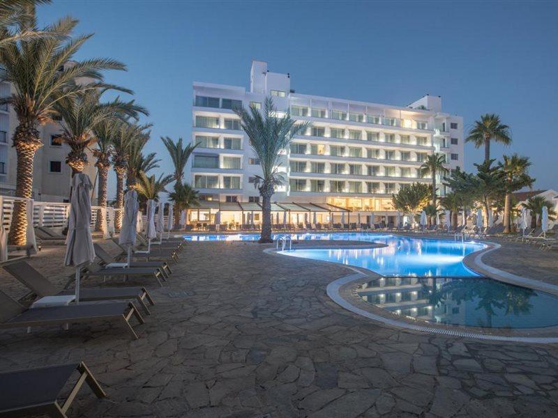 Bohemian Gardens Hotel 프로타라스 외부 사진