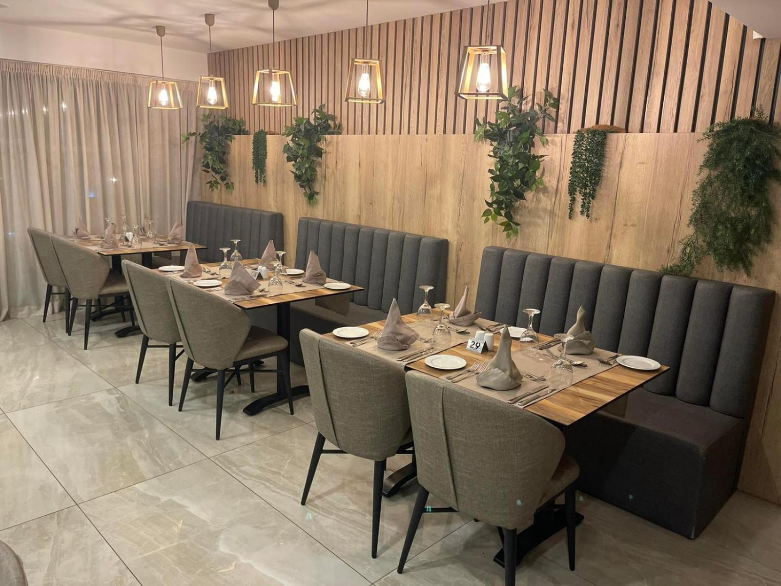 Bohemian Gardens Hotel 프로타라스 외부 사진
