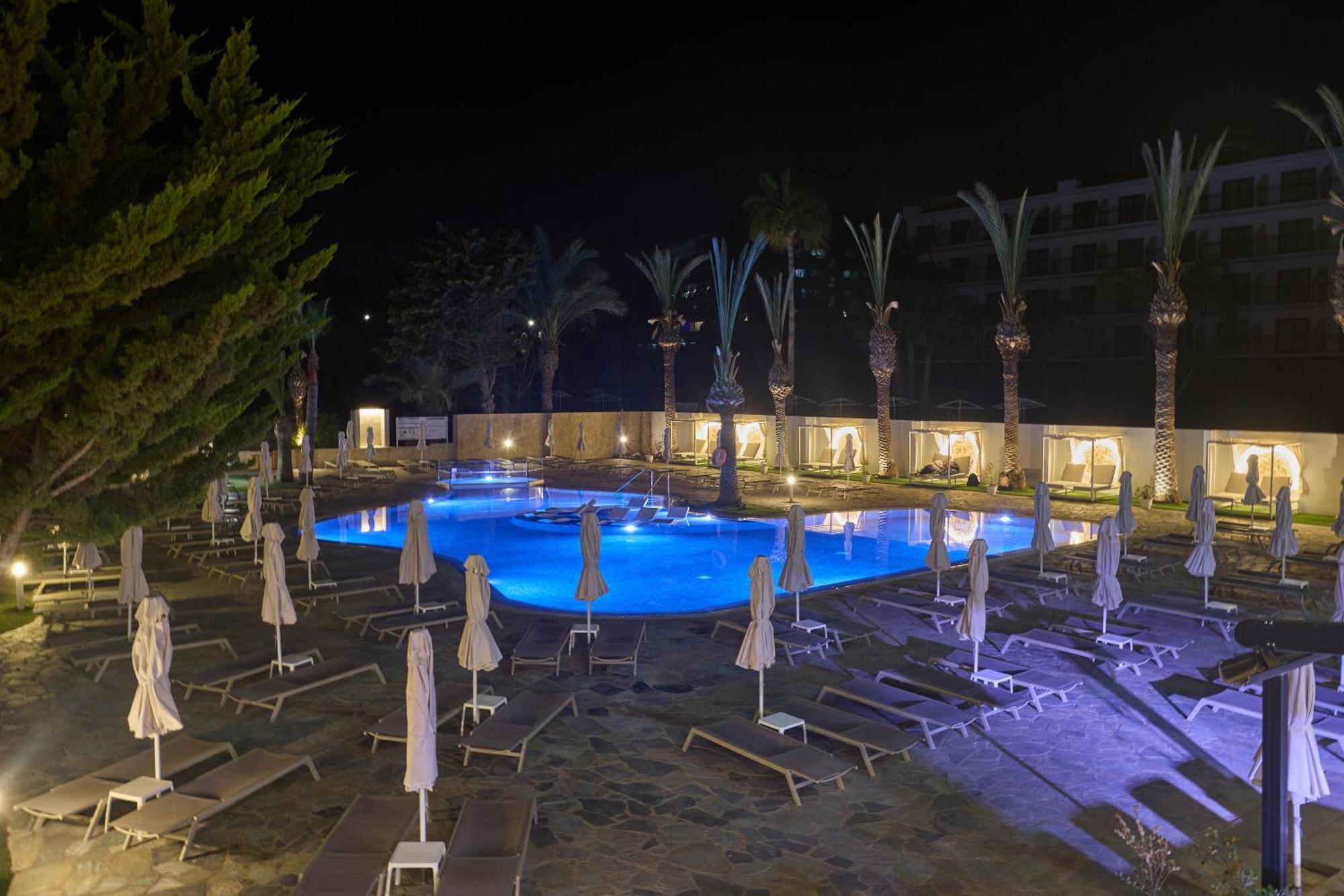 Bohemian Gardens Hotel 프로타라스 외부 사진